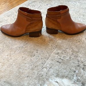 Ralph Lauren tan leather booties